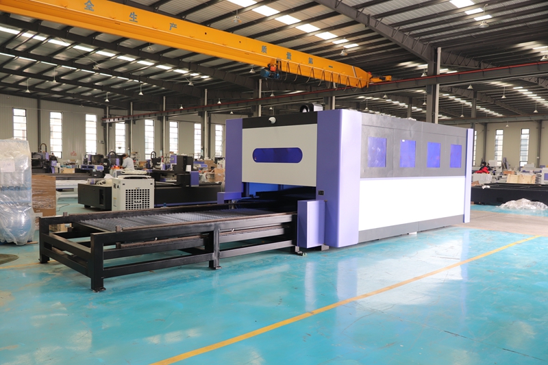Industrial 3015 6000 watt Fibe - đánh giá và giá Industrial Fiber Laser Cutting Machine